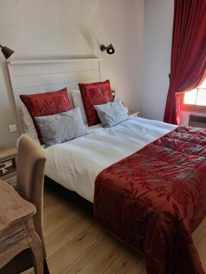Logis Hotel-Restaurant Le Relais Hauterives Ngoại thất bức ảnh